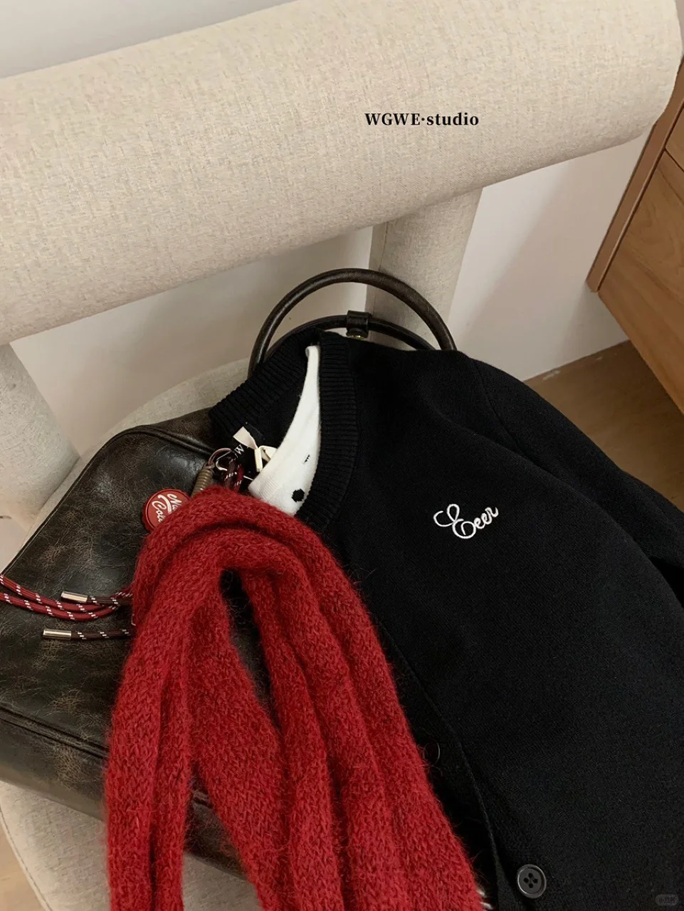 是我喜欢的简约休闲穿搭🖤