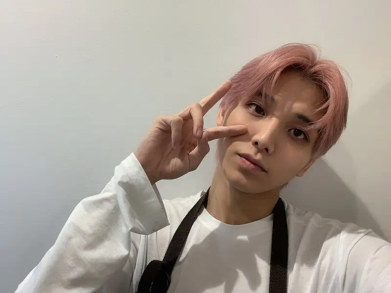 22 1212 HAYATO 我们的写真集发行咯～✌