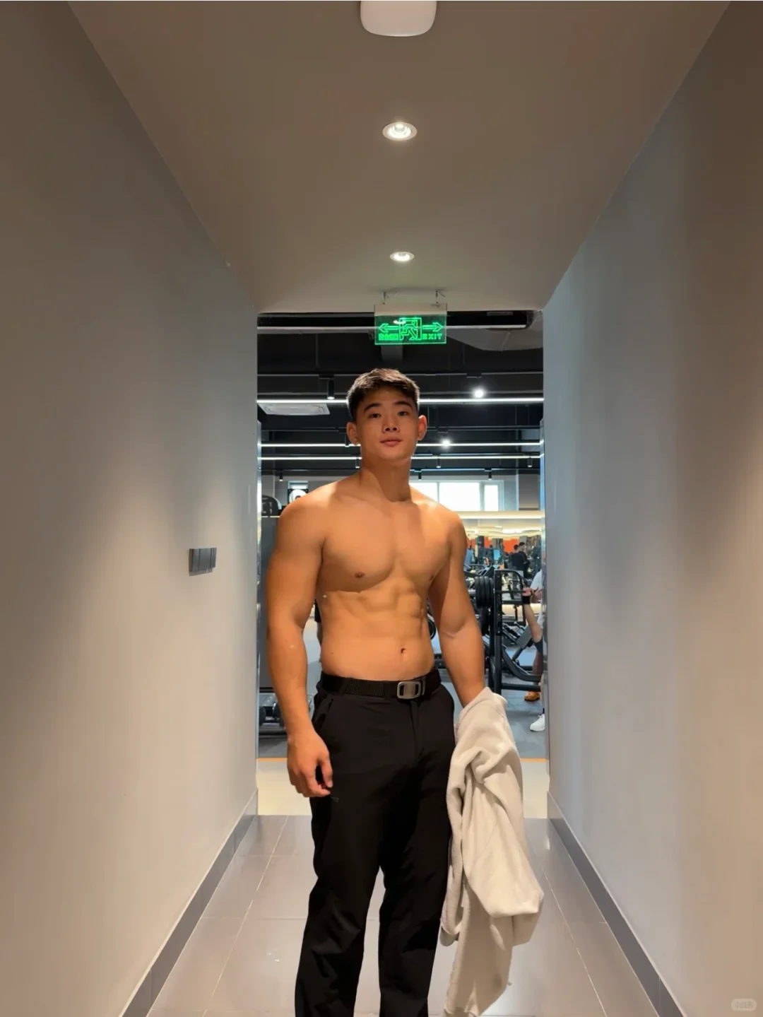 190/97kg 又是努力的一天