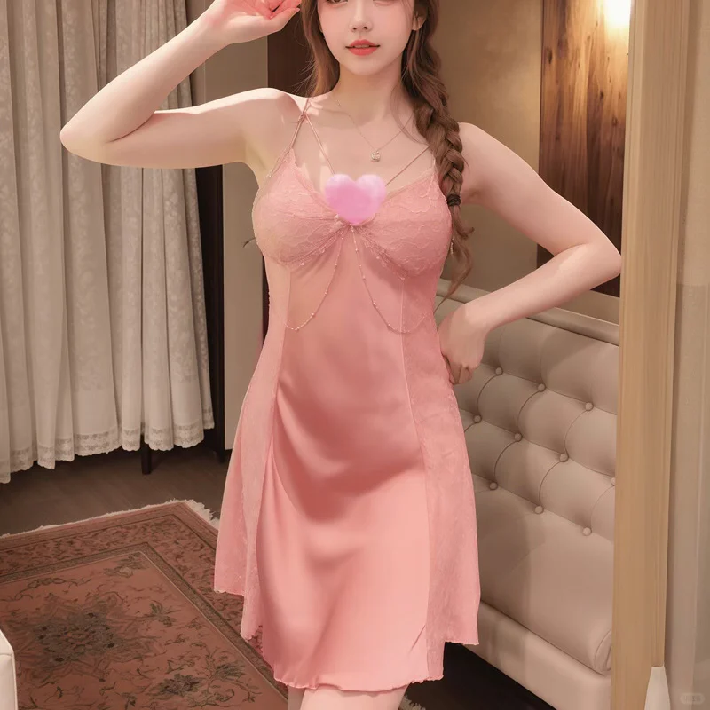 蕾丝与缎面的碰撞，是独属夜晚的心动💓