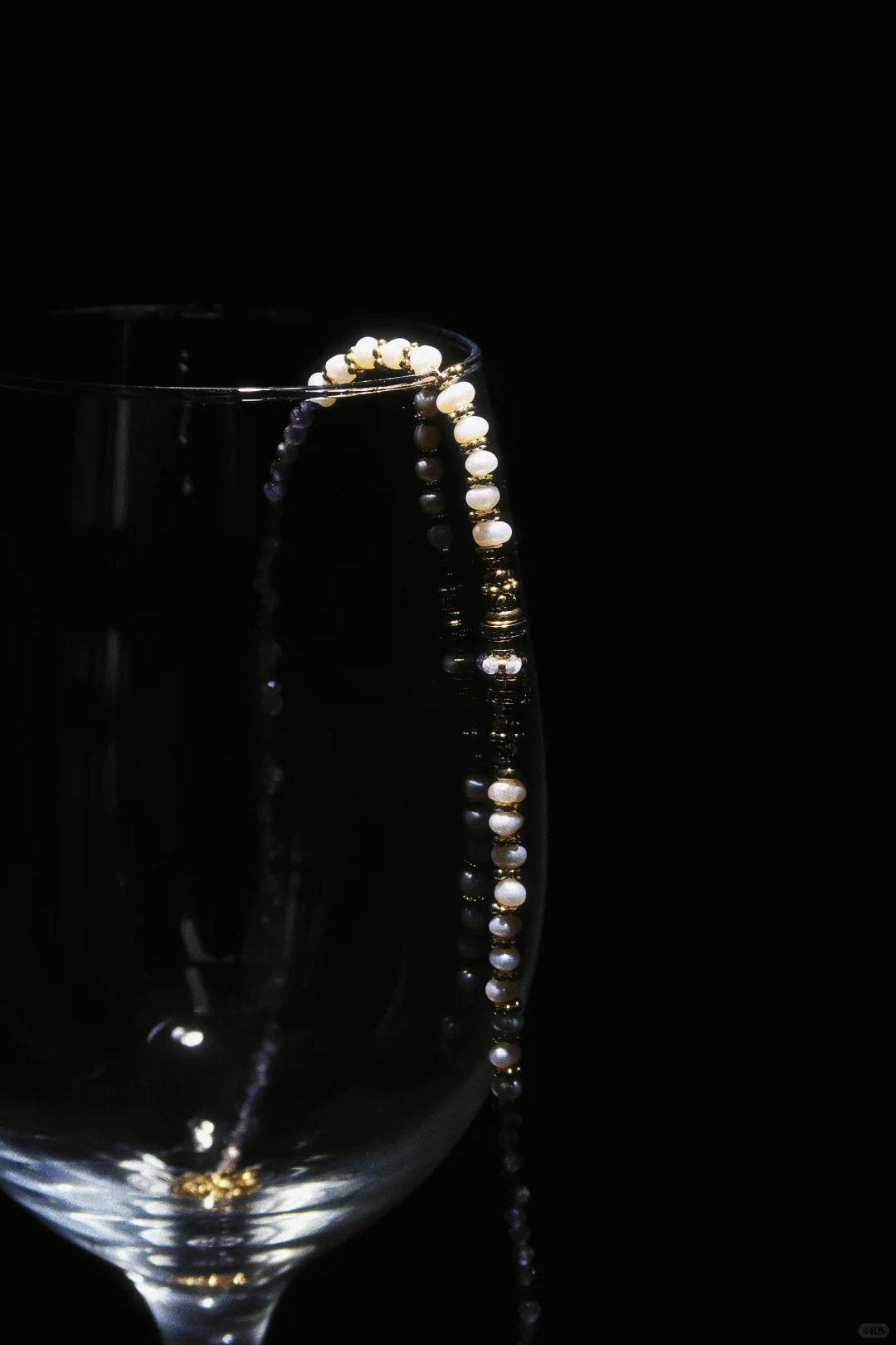 打破冬日沉闷，秋冬穿搭“小心机”。