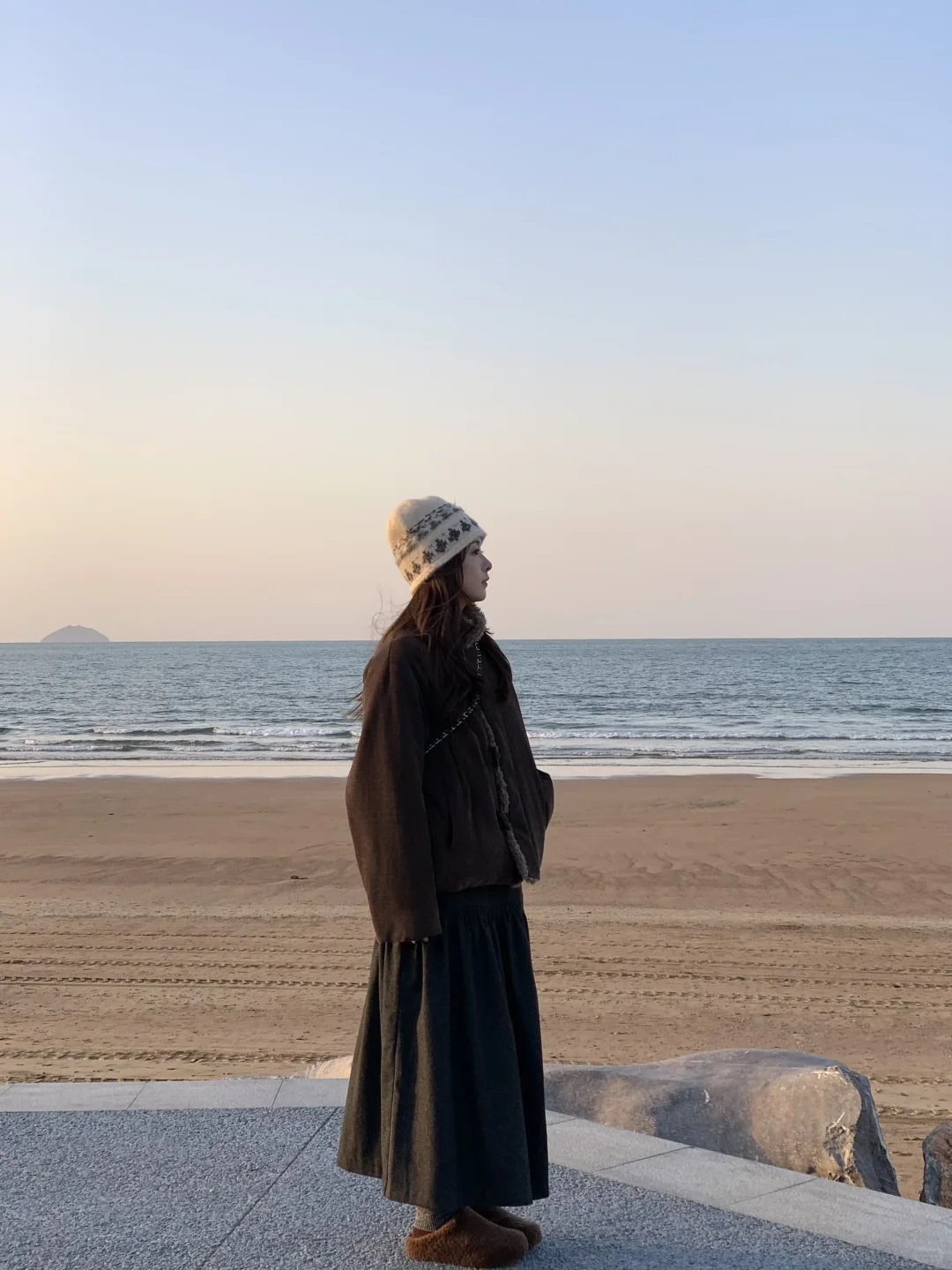 冬天的海边真的好适合松弛感穿搭