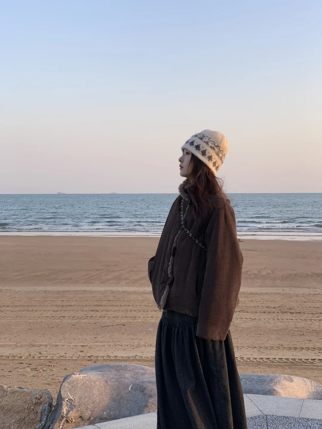 冬天的海边真的好适合松弛感穿搭