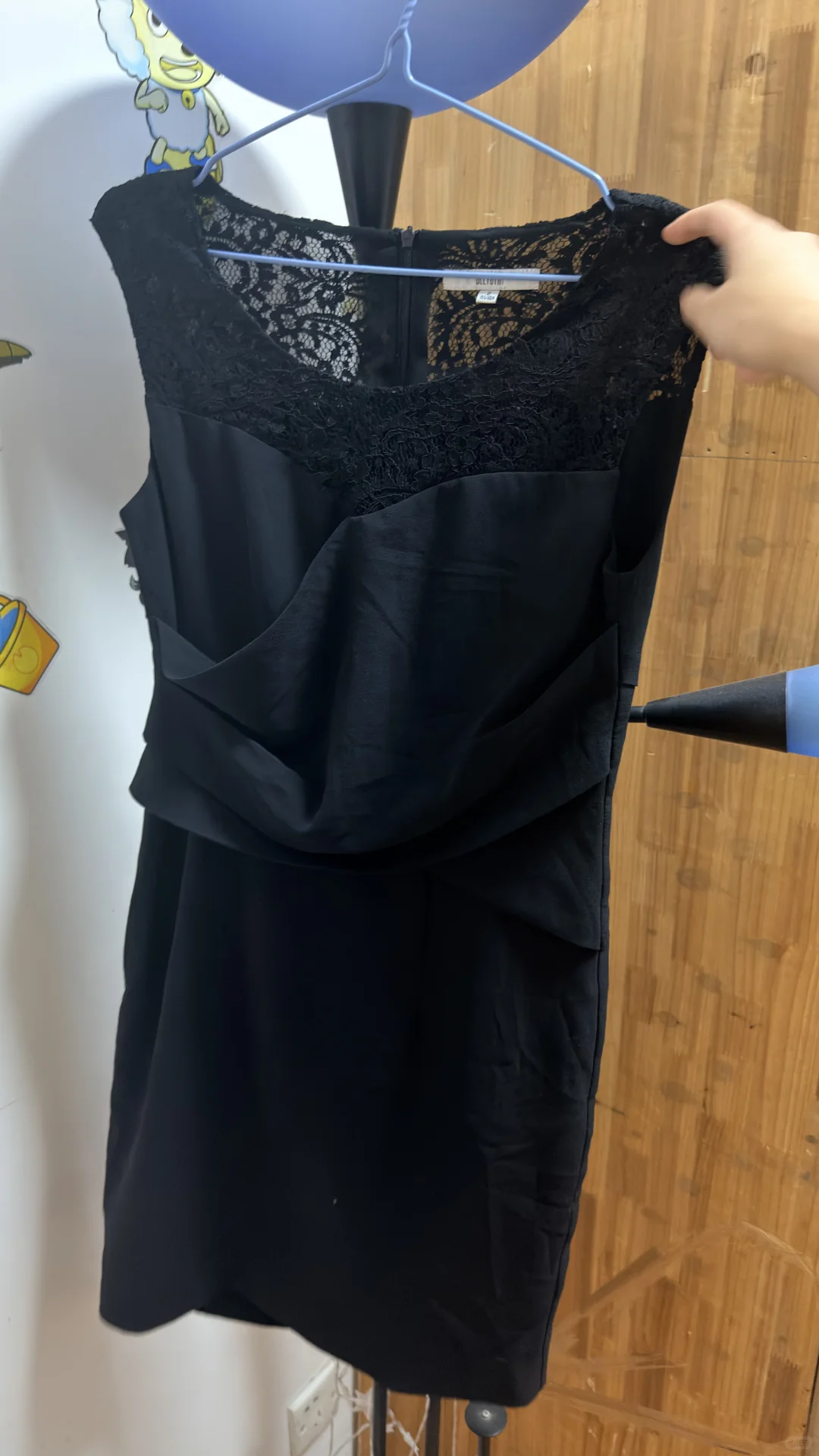 古早黑色蕾丝包臀裙 个人闲置