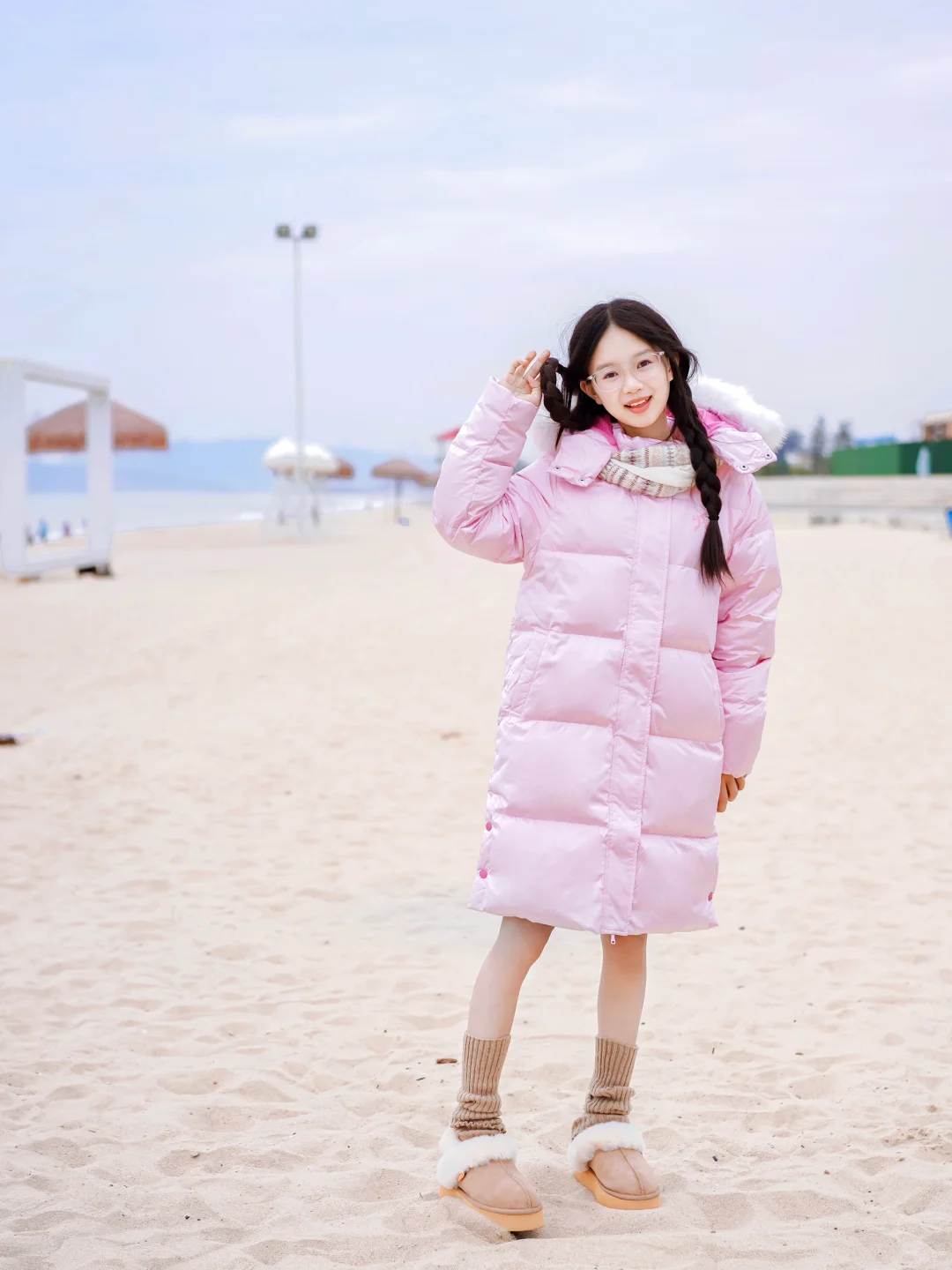 戴眼镜也很可爱的姐姐～