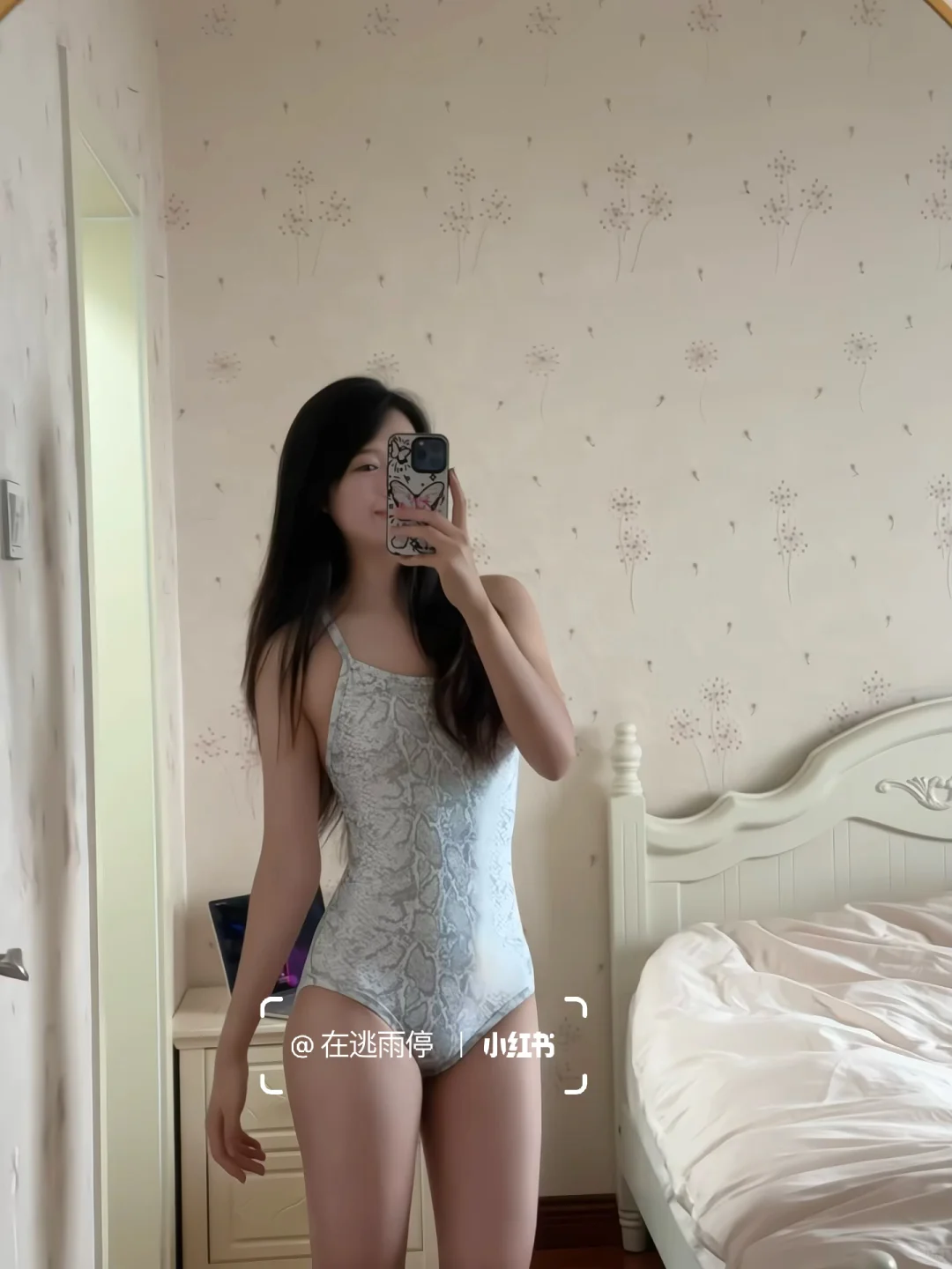 能看看你们的泳衣live么😍