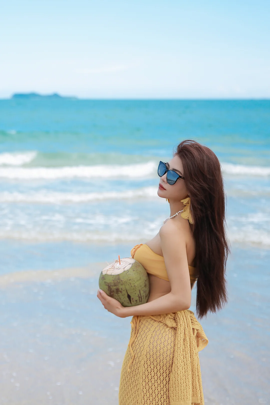 赴一场海边比基尼的浪漫出逃😛