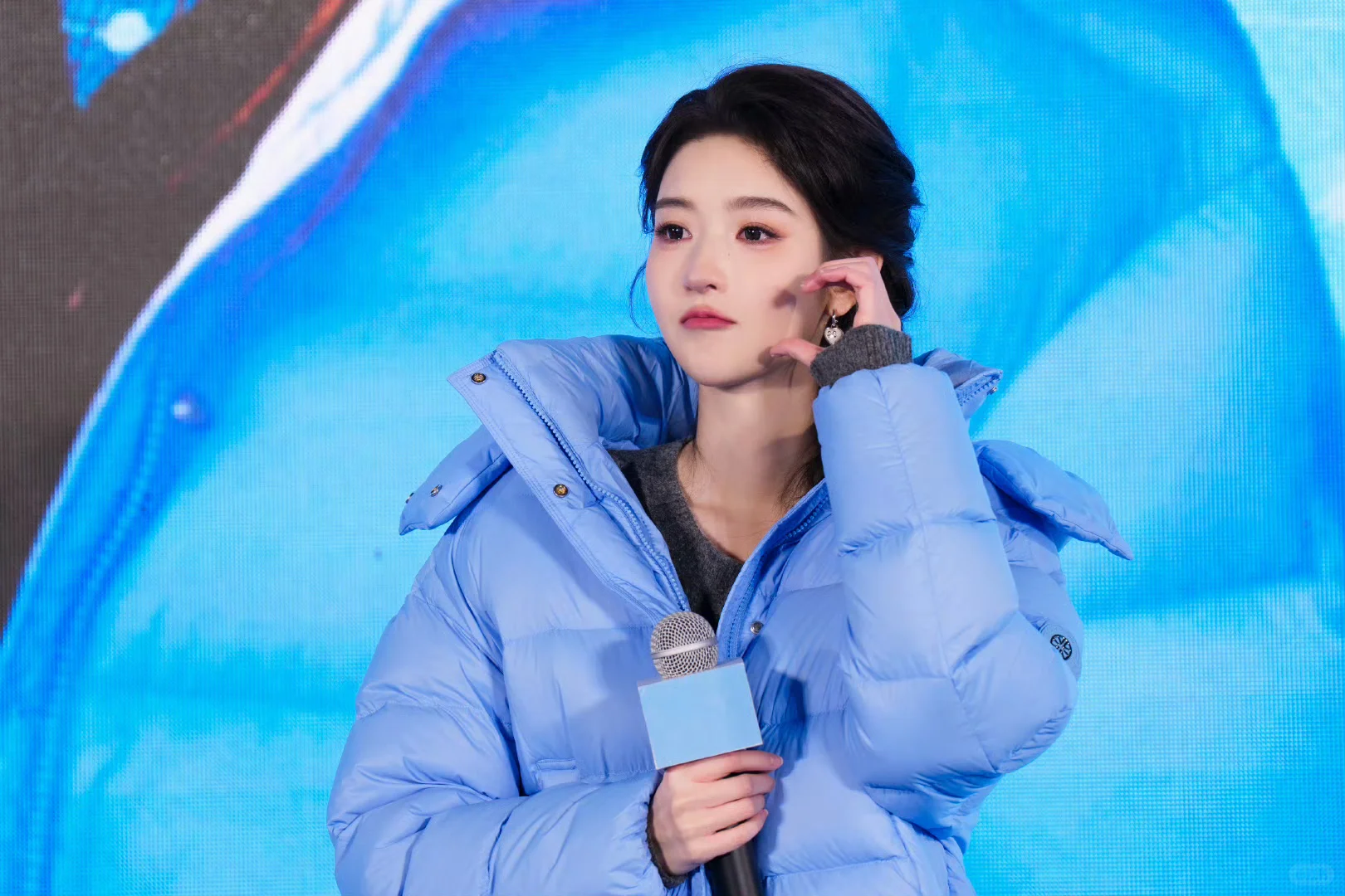 光是氛围感的尽头～人间天使王玉雯