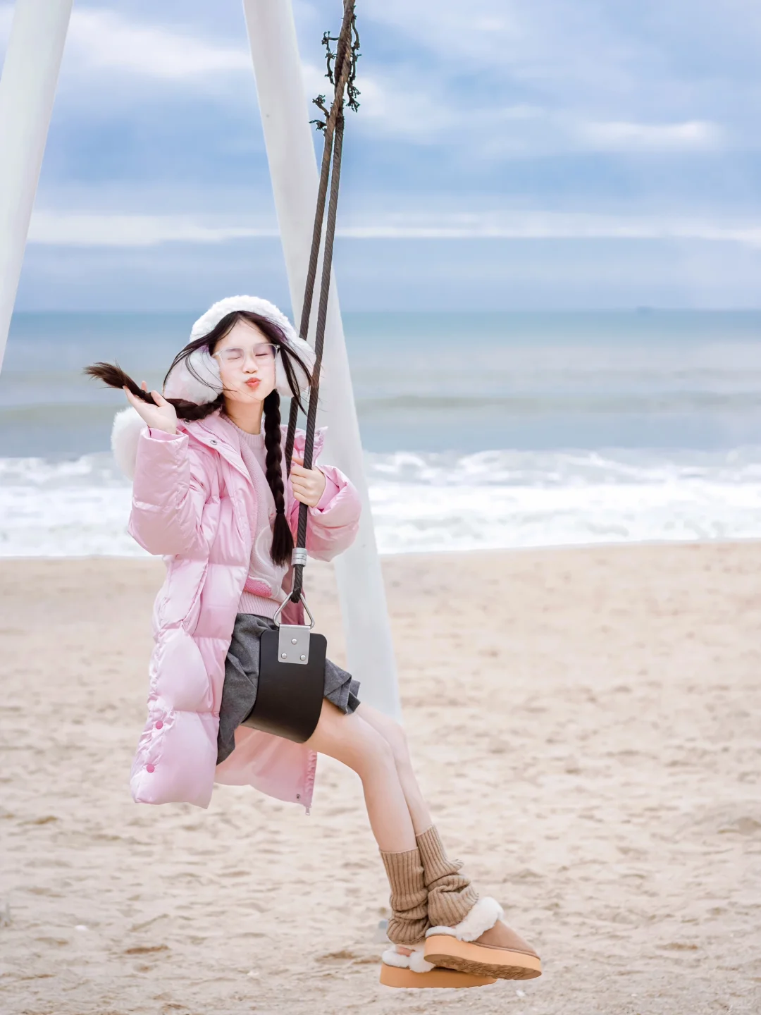 戴眼镜也很可爱的姐姐～