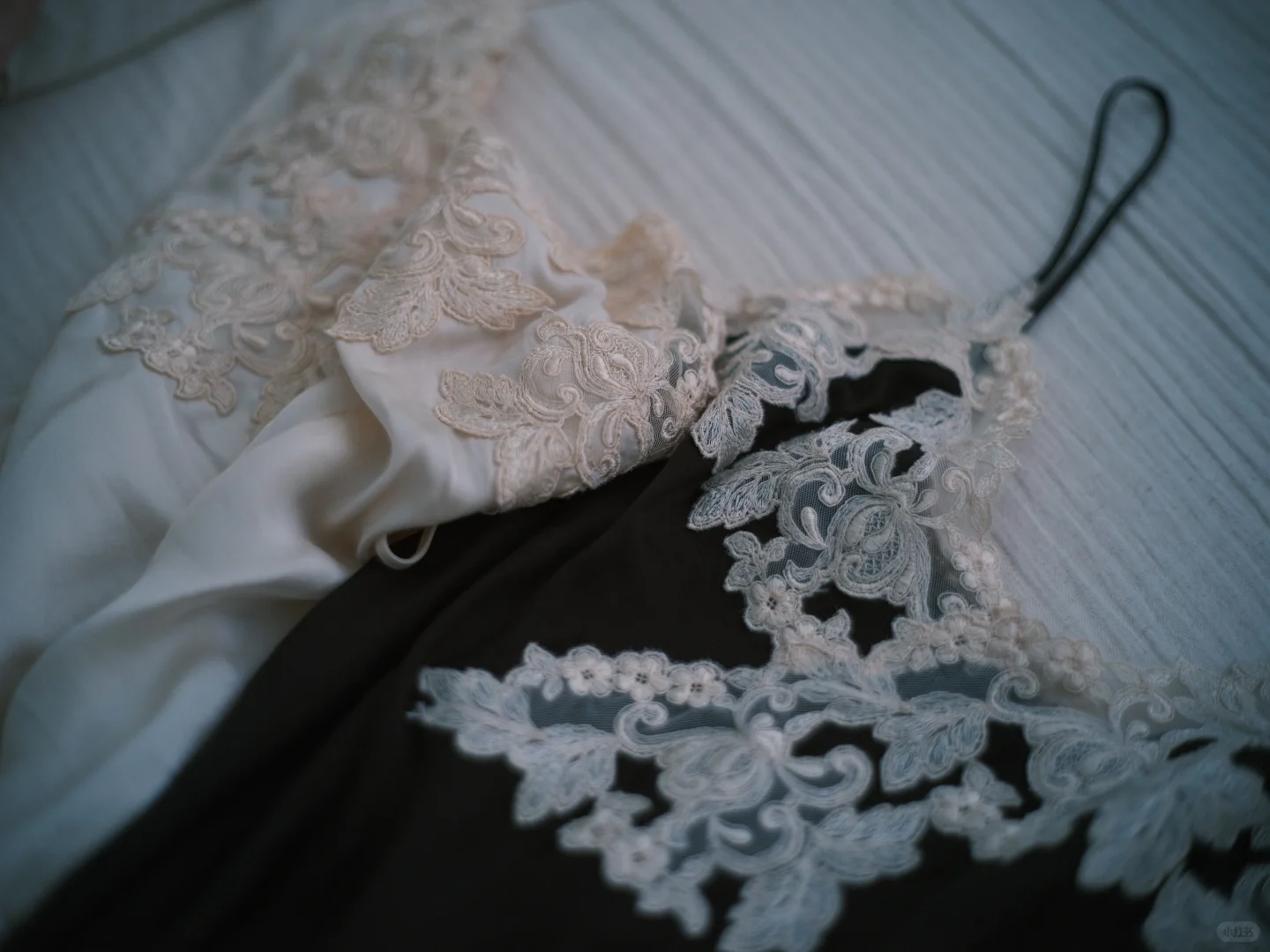 睡美人—真丝蕾丝睡裙分享