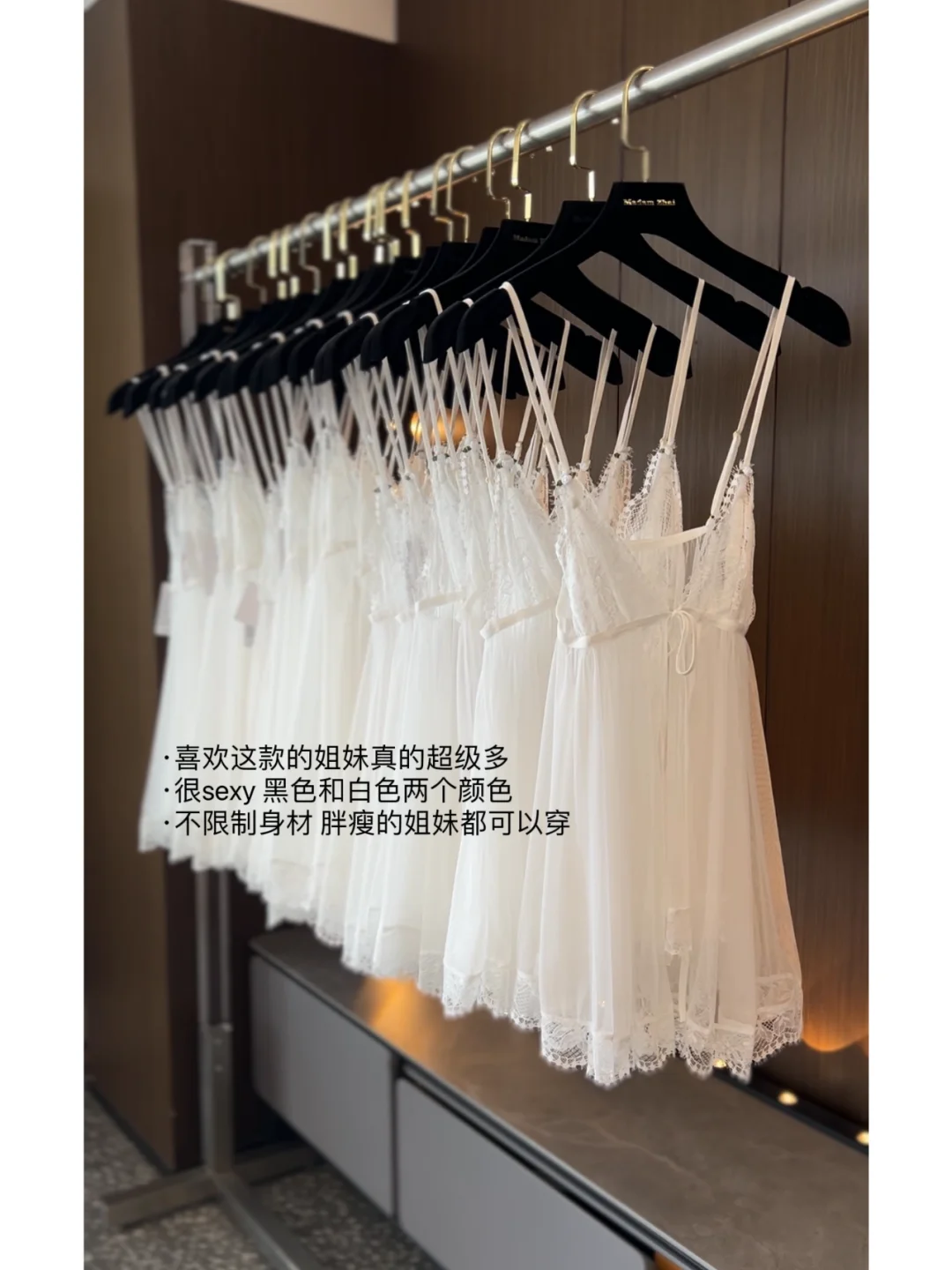 “现实如山，而你浪漫如云”