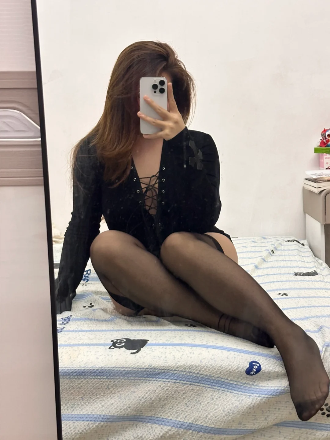 哇哦 好喜欢这件胸衣～