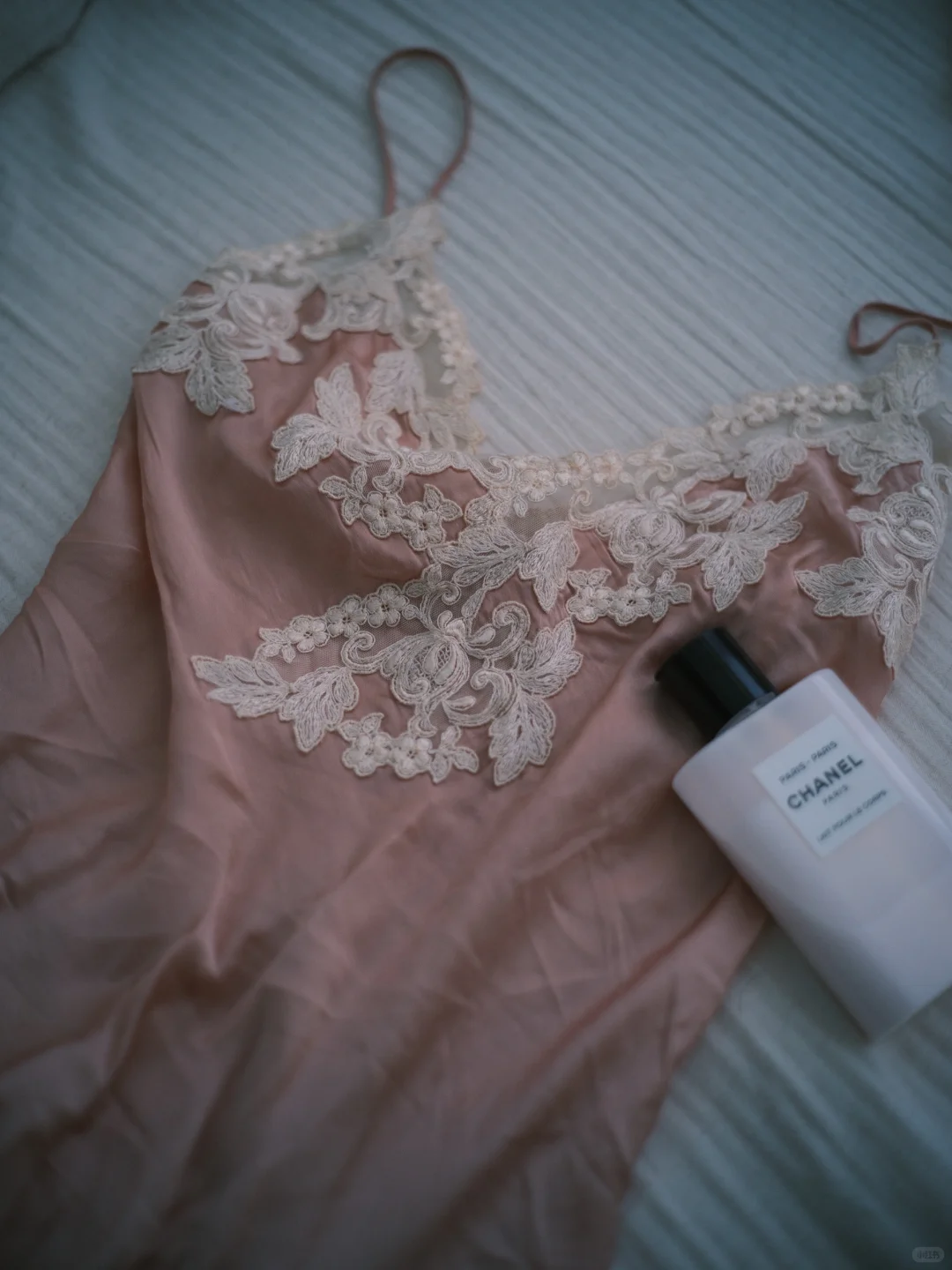 睡美人—真丝蕾丝睡裙分享