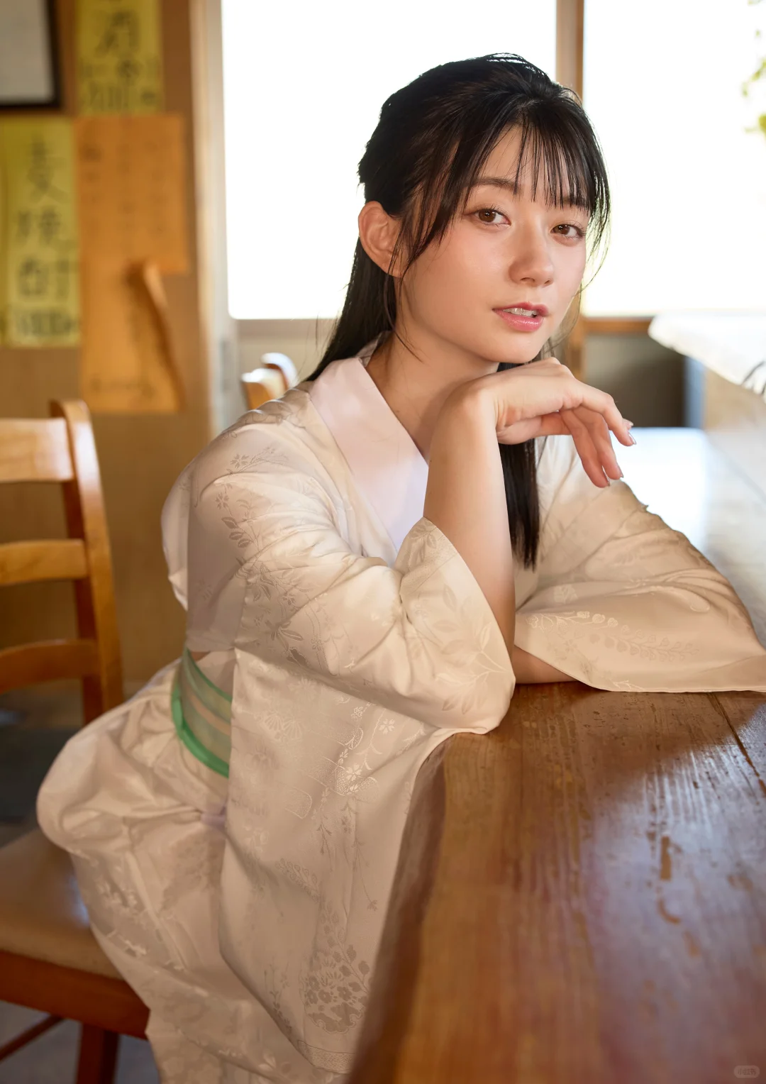 瀬戸環奈最新写真集 Vintage Character