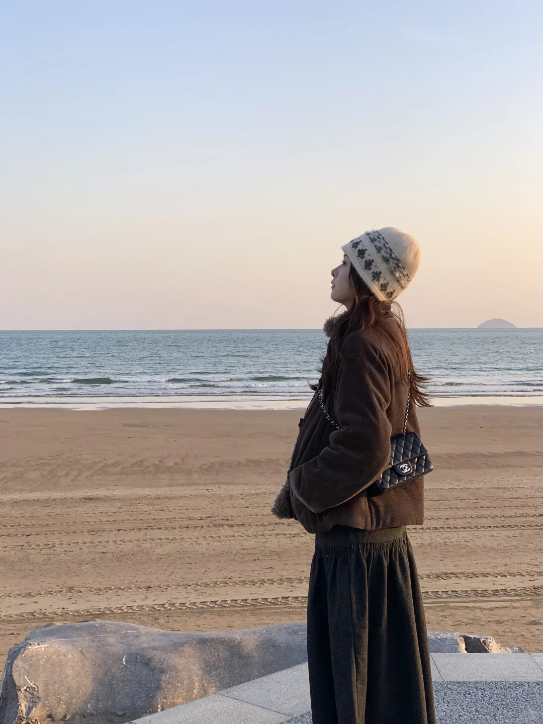冬天的海边真的好适合松弛感穿搭