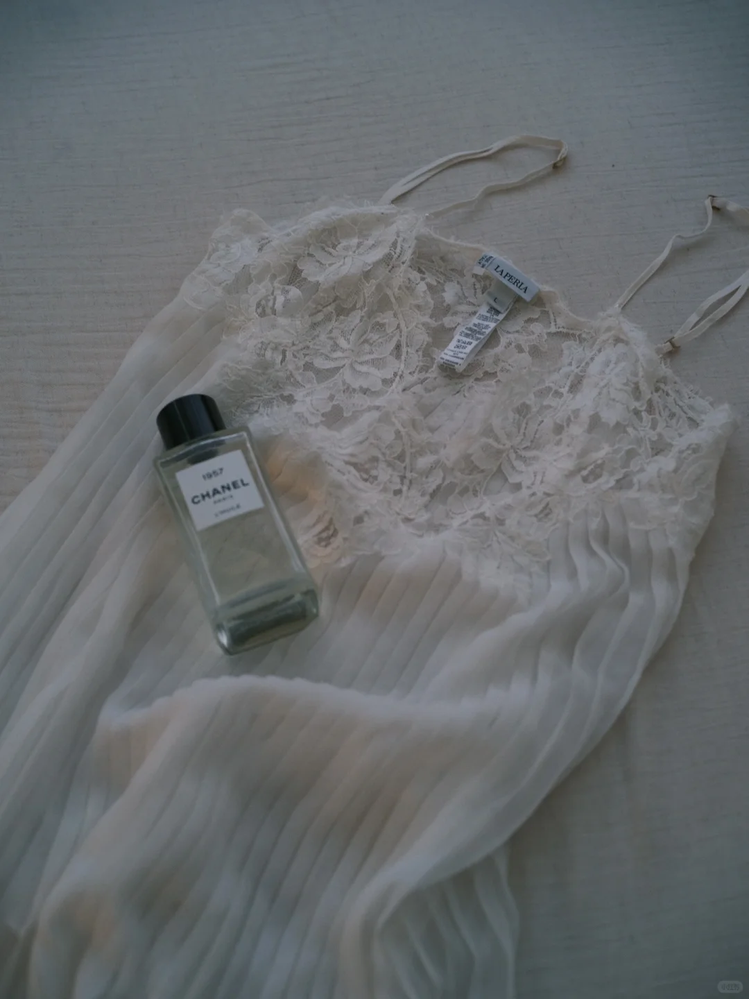 睡美人—真丝蕾丝睡裙分享