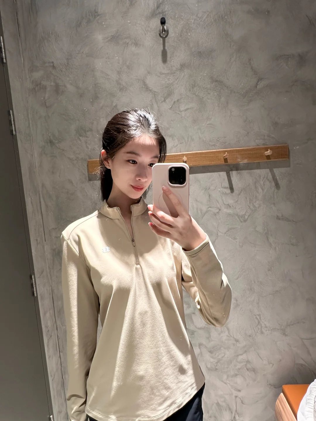 可隆新品女士上衣