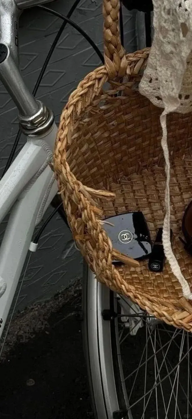 𝐒𝐡𝐚𝐫𝐞 | ins风全屏壁纸