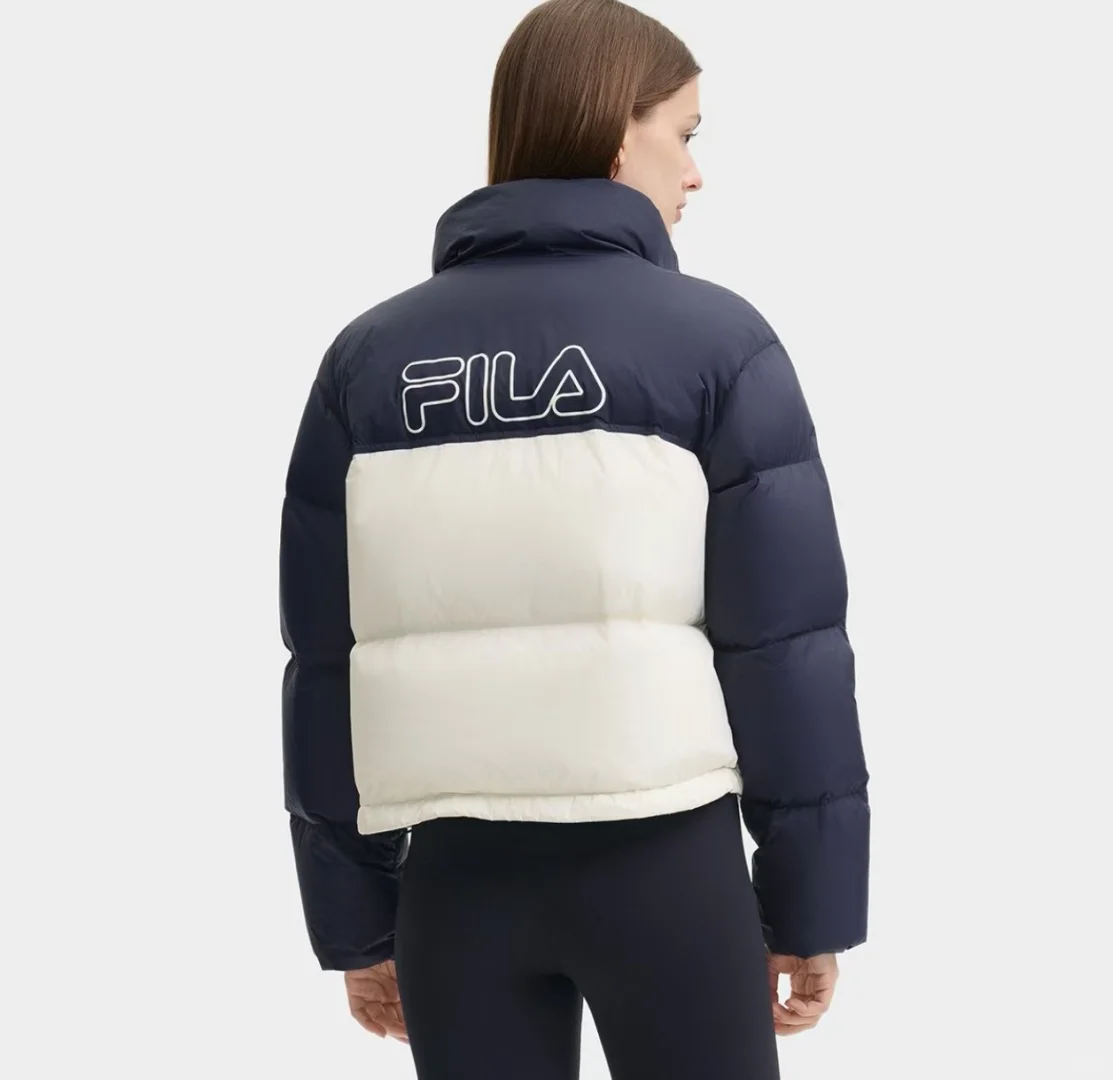 斐乐全新羽绒服（女）S码