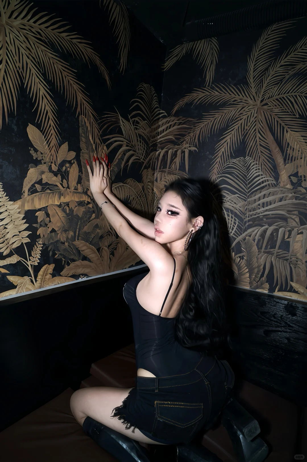 派对上给我留你身边的座