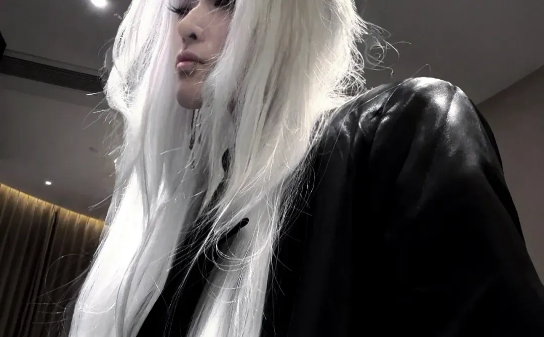 假如韩漫gl 里的阴湿女1长这样……