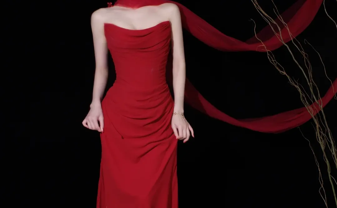 好似烈焰中的玫瑰 如此娇艳🥀