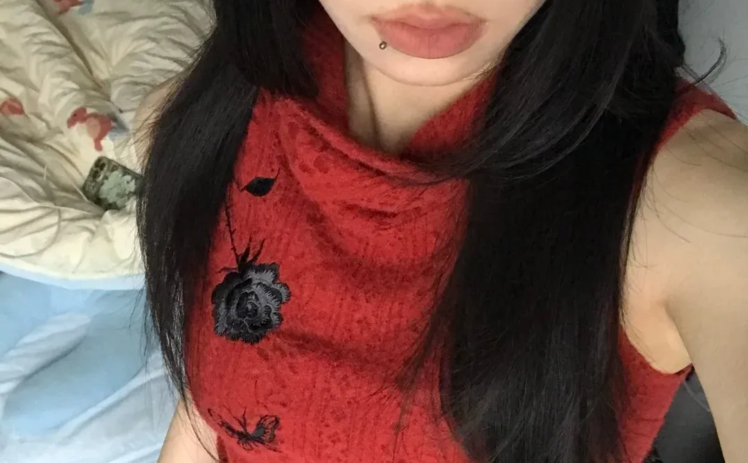 厚唇难道不是更性感吗