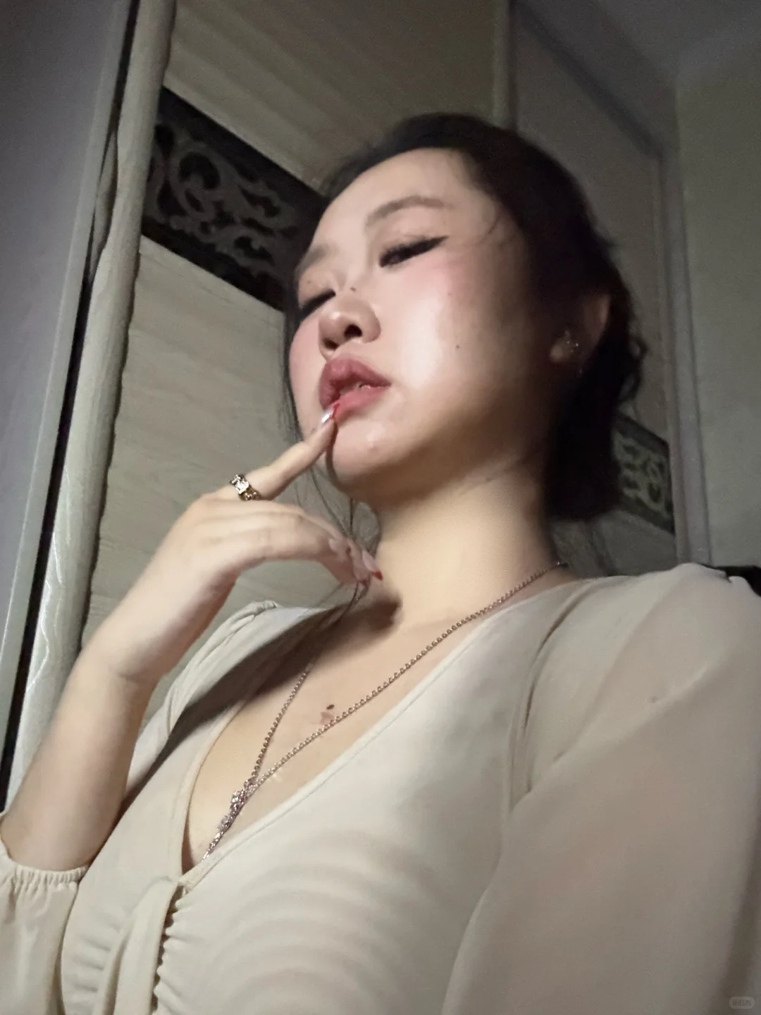 晚上好，今天好。🌙