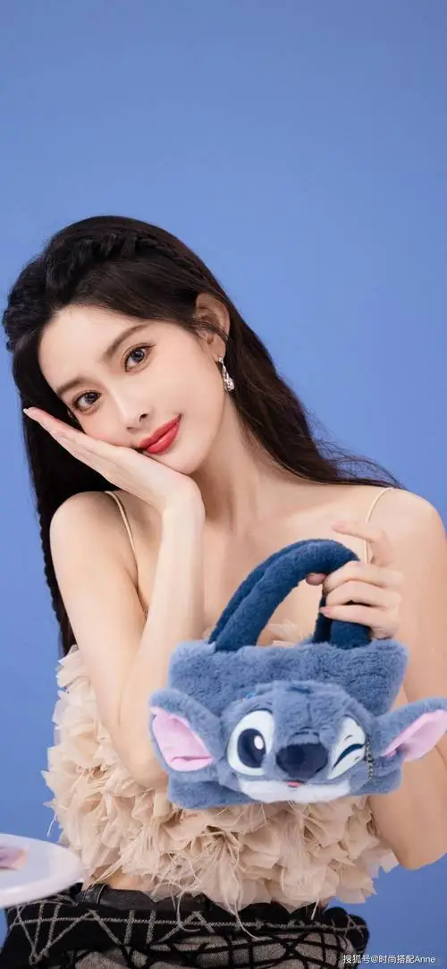 1. 尖叫之夜名场面！孟子义撅嘴镜头刷屏，娇