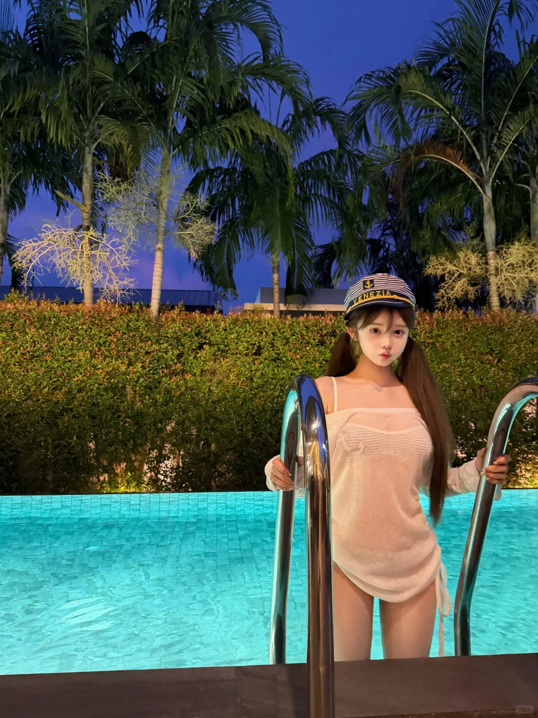 蓝调时刻 (..›ᴗ‹..) ⸝⸝⸝⸝⸝ ♡