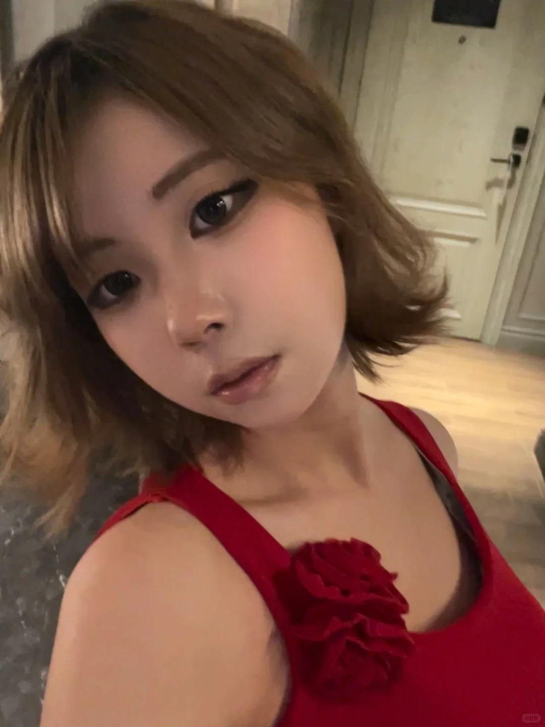 欧尼让你为难了吗^_^