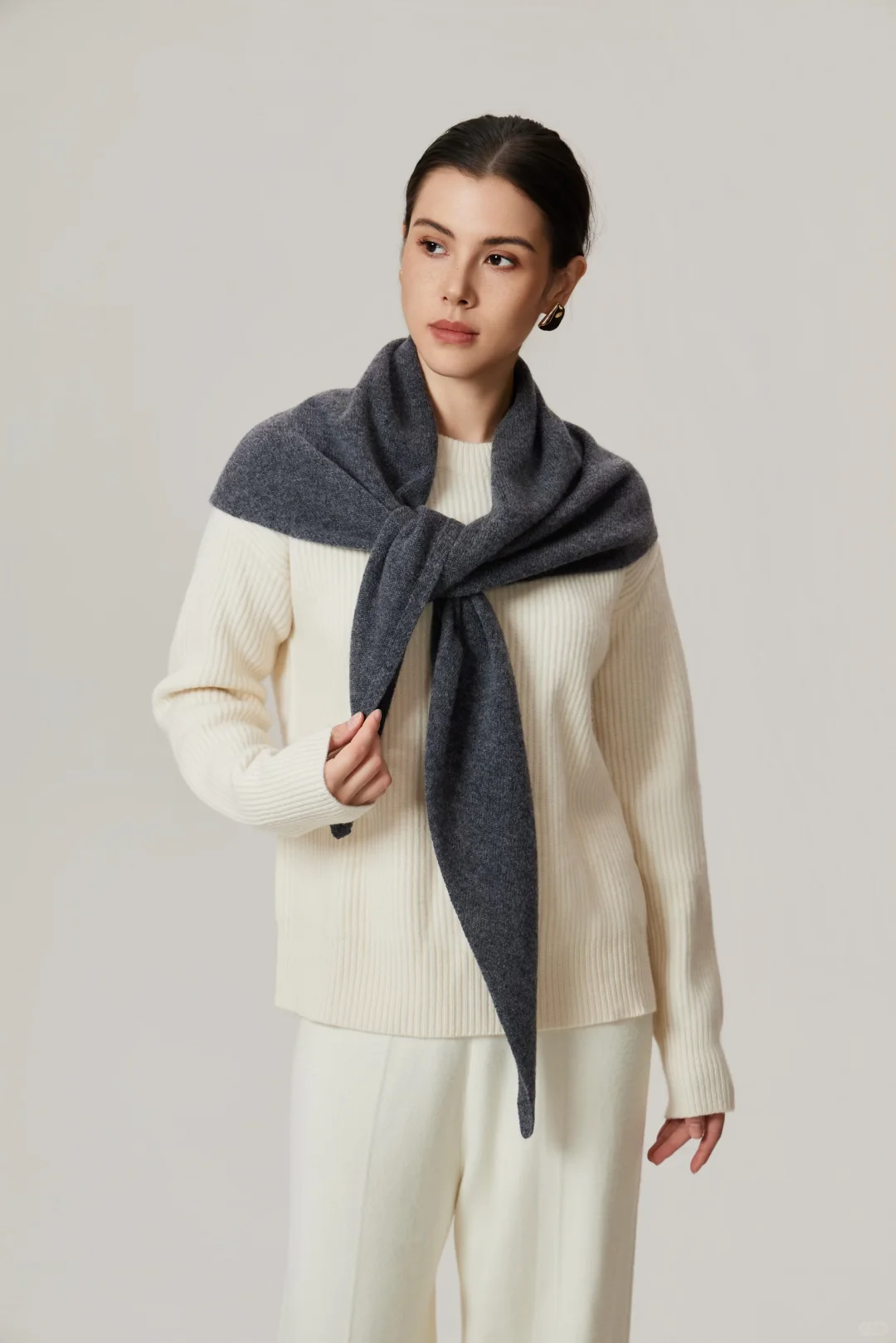 对不起 让女人伤心的事情 我做不到