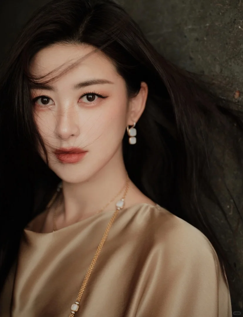 朱珠的美，为何总能让人过目不忘？