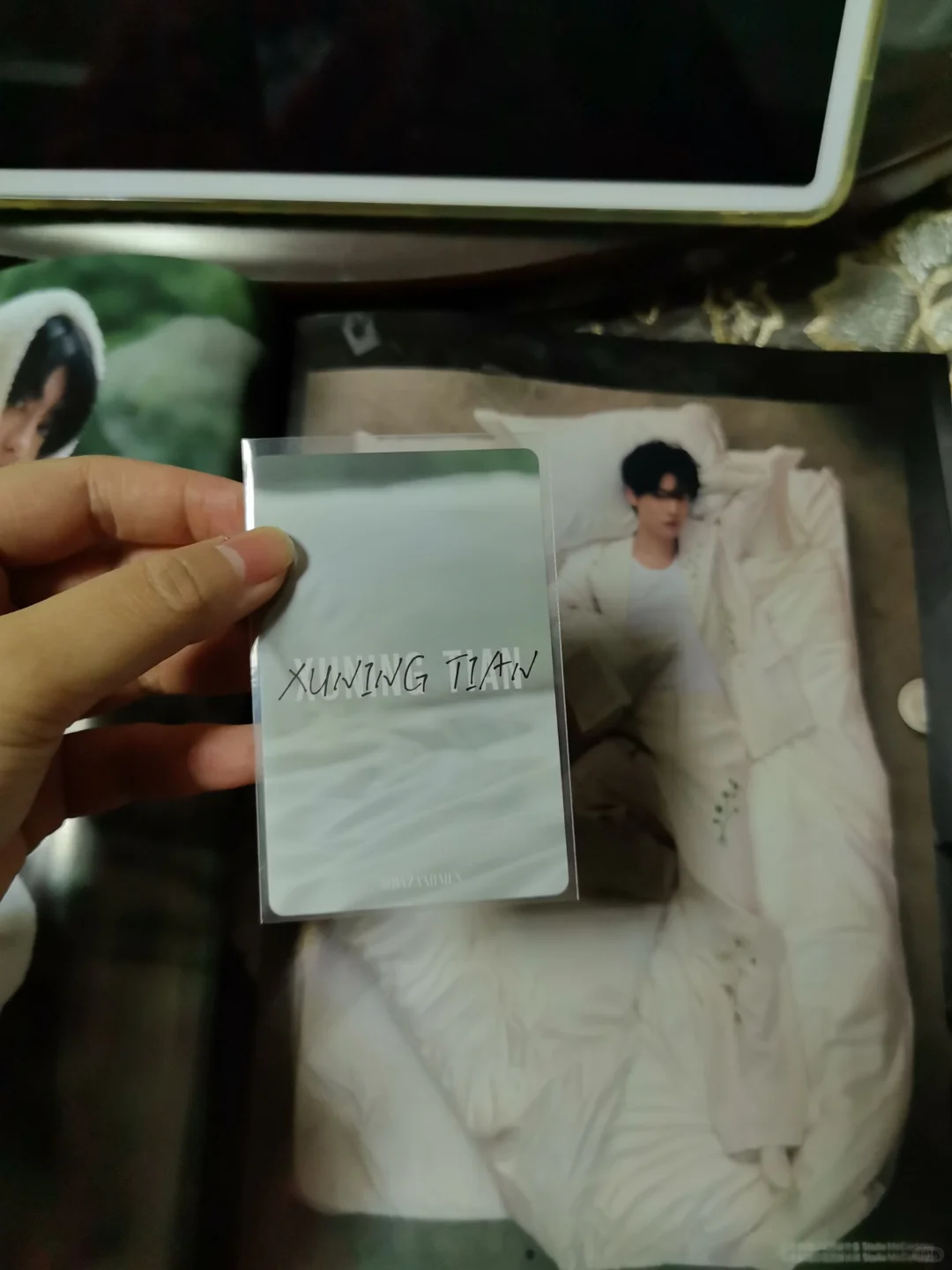 老公！抛媚眼给瞎子看