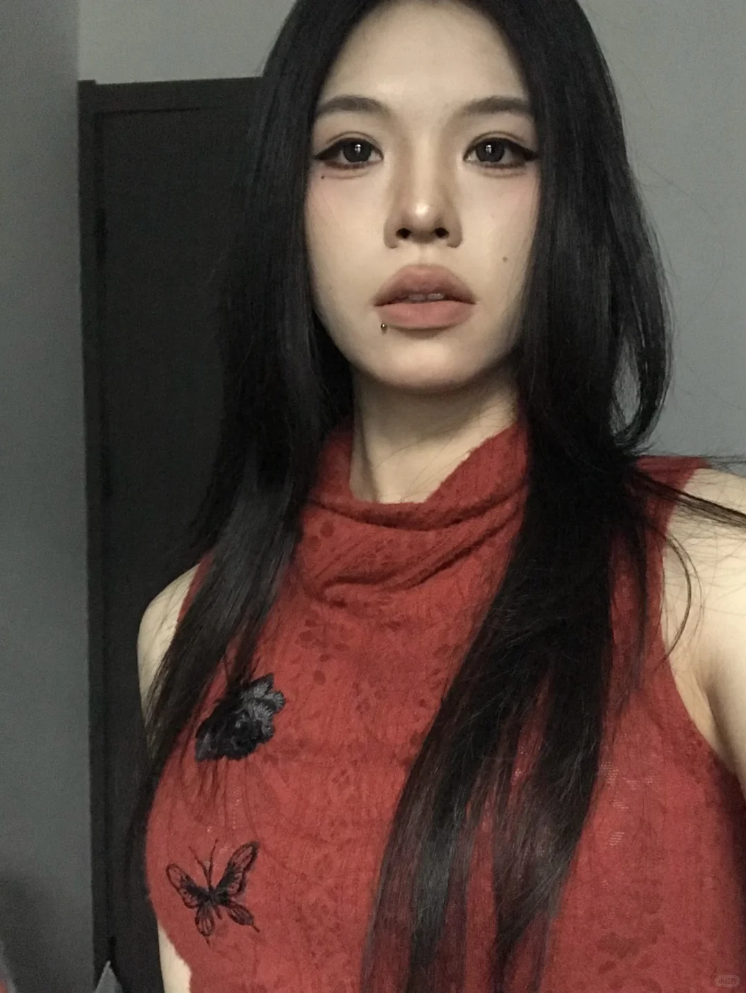 厚唇难道不是更性感吗