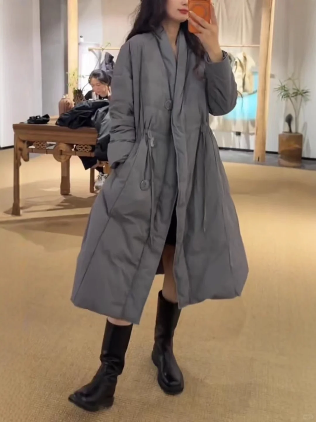 文艺复古长款羽绒服女冬季新款大码宽松外套