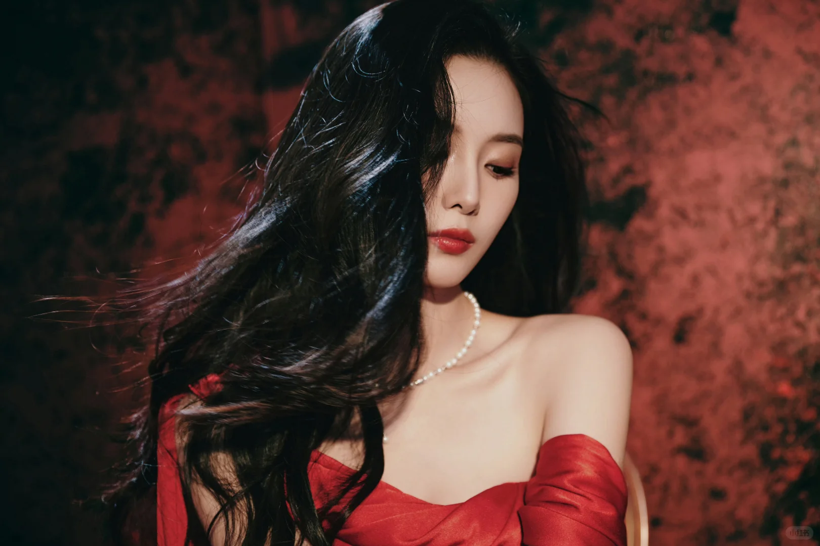 给徐艺洋做的港风生日写真妆发