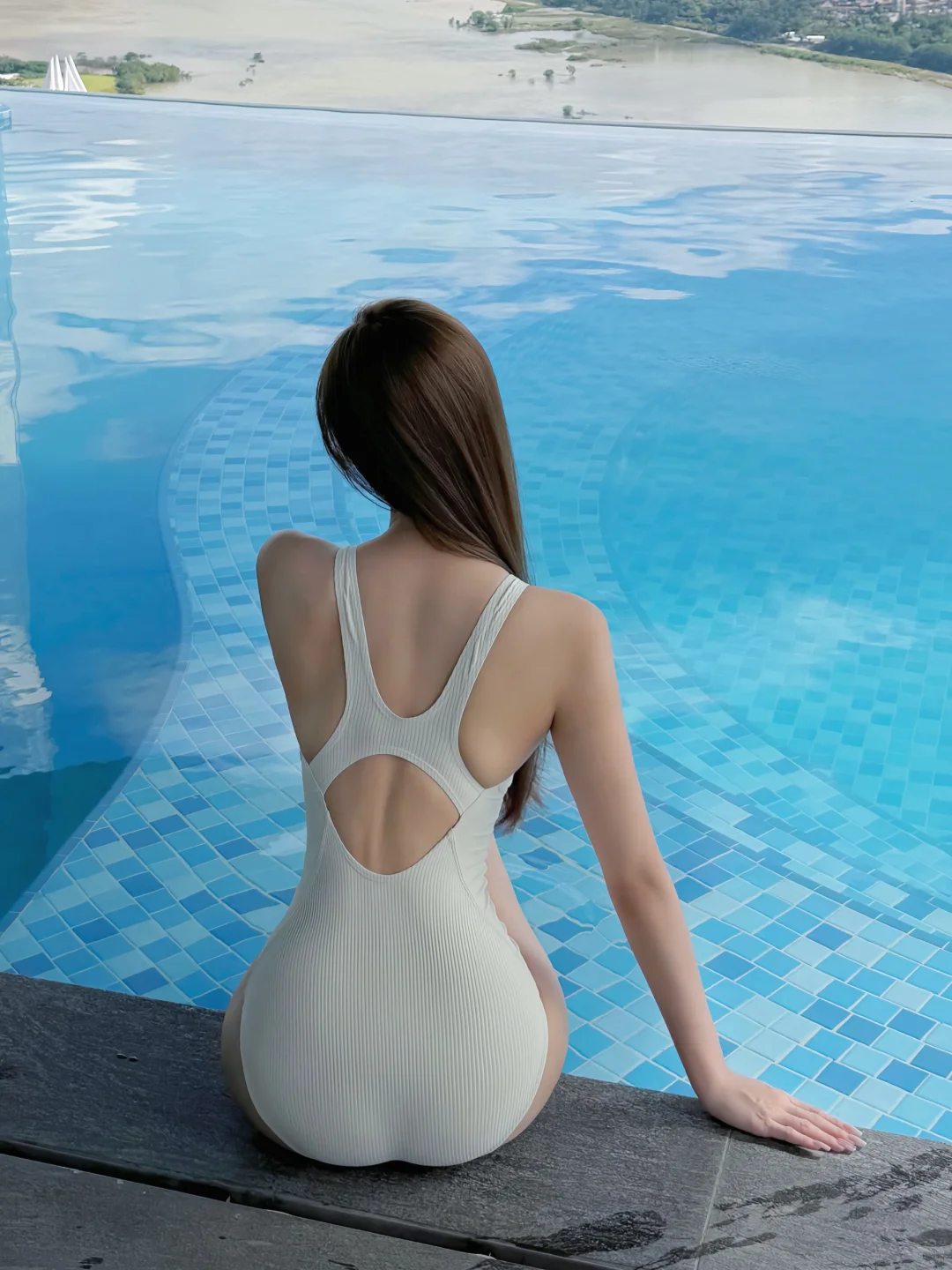 🩵˚☆˖ 𝕤𝕨𝕚𝕞𝕞𝕚𝕟𝕘.* ꙳ ·🫧