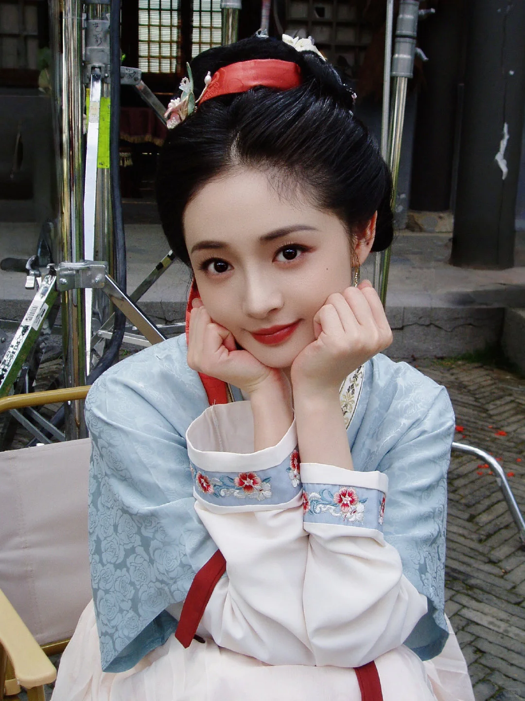 周洁琼▏古装和红色绝配！