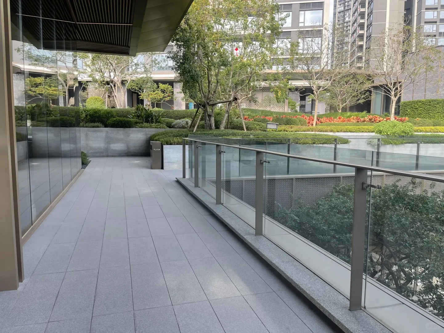 #85后美少女看房第3站之保利阅江台·江缦