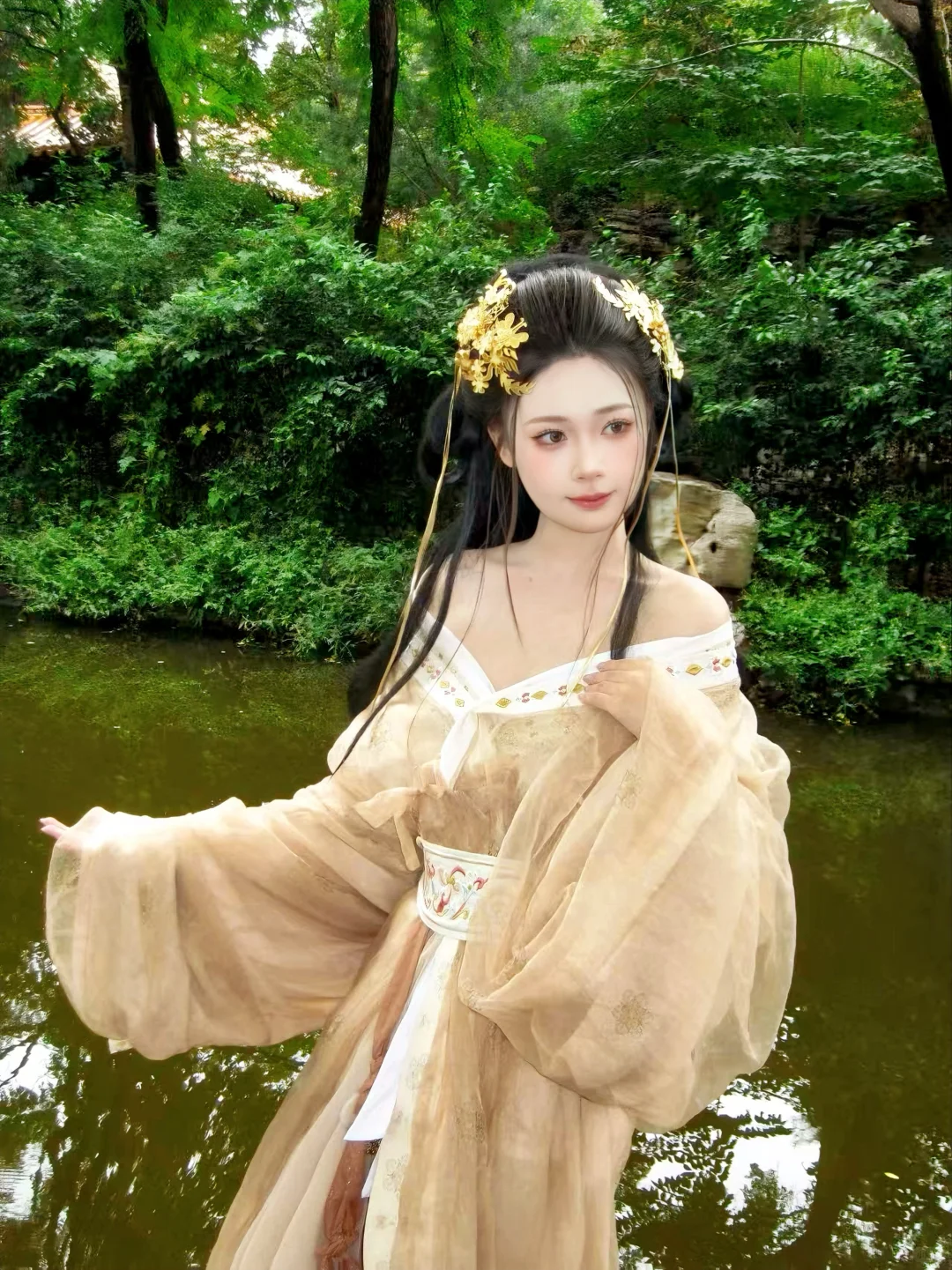 邯郸陪拍到底是谁还没被种草金色虞姬这套！