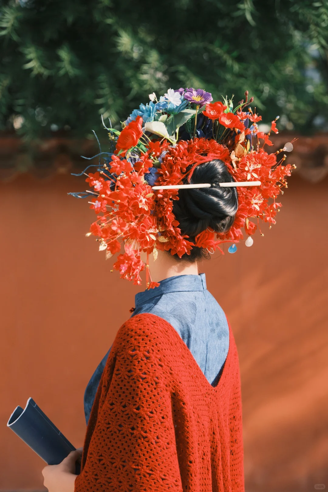 泉州模特|旗袍配簪花的效果如何呢