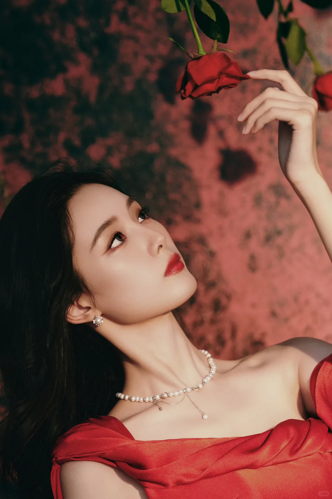 给徐艺洋做的港风生日写真妆发