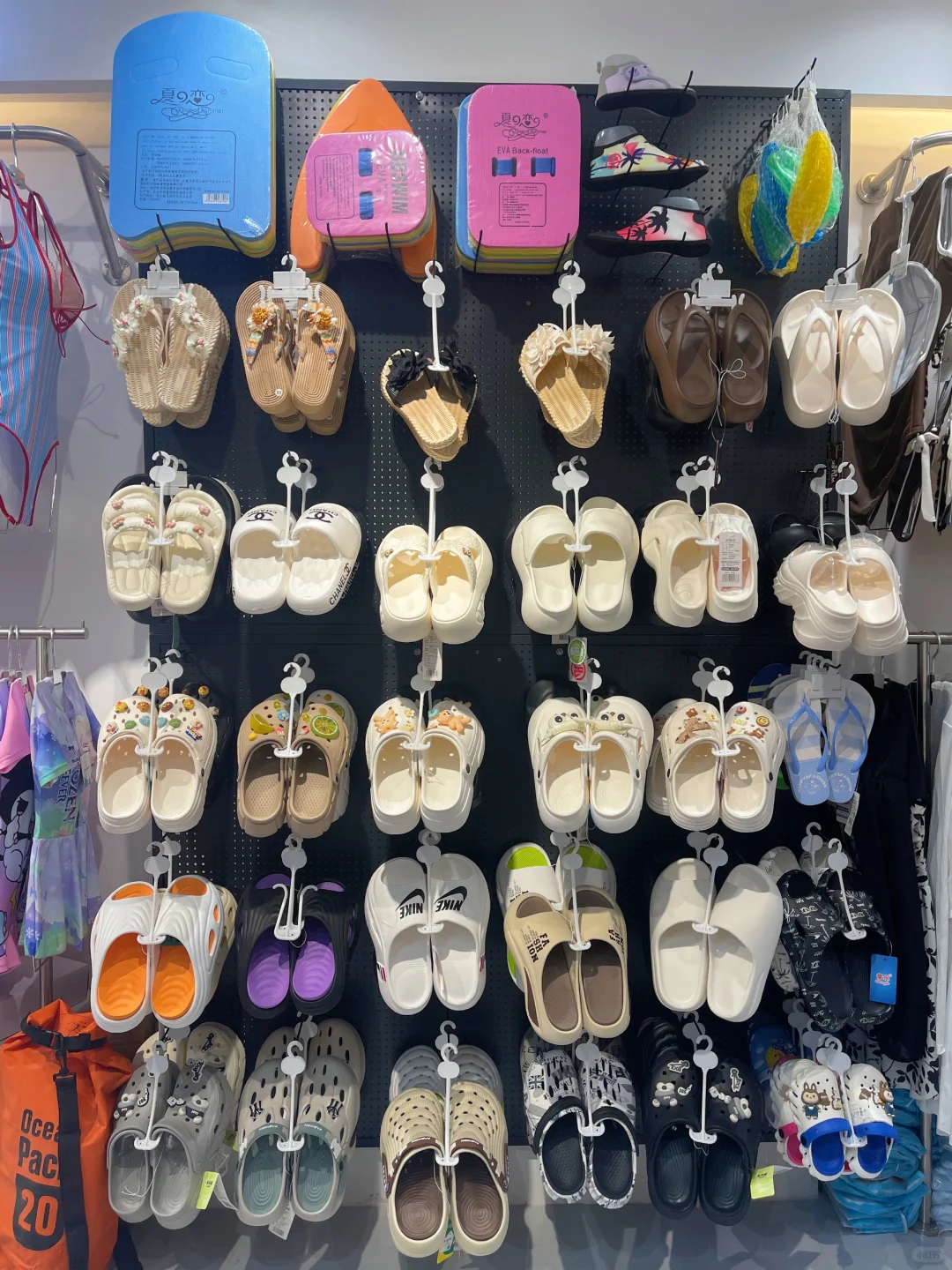 三亚泳装批发仓库❗依旧水灵灵的上新~~