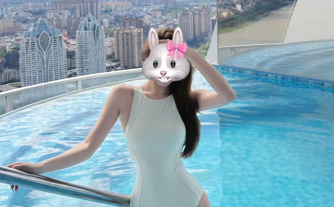 🩵˚☆˖ 𝕤𝕨𝕚𝕞𝕞𝕚𝕟𝕘.* ꙳ ·🫧