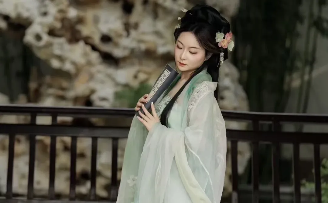 写真返图：荷花的夏天还在持续中