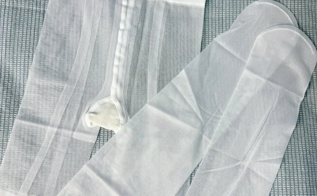 真的有人不爱白丝嘛！