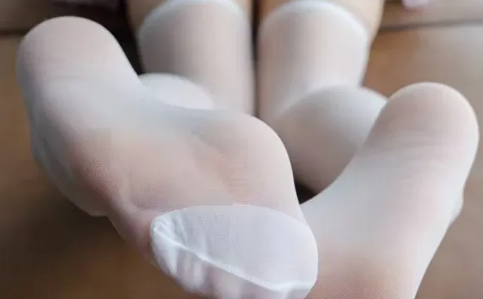 好喜欢我的白丝呀✨