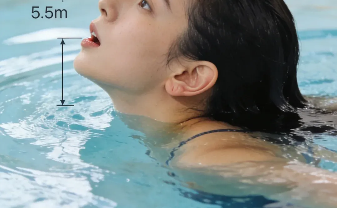 游泳换气总呛水？00后女泳教3个速成技巧，新