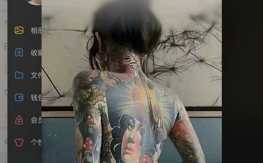 全屏美女壁纸！！